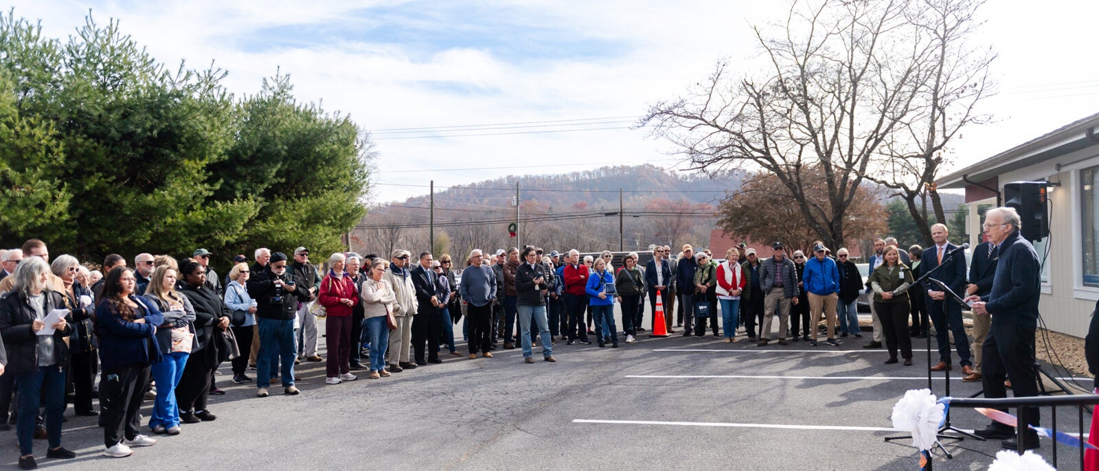 Stoney Creek Pharmacy ribbon cutting