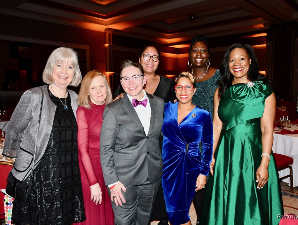 Baernholdt, UVA Health's Kathy Baker, and professors Ashley Apple, Christina Feggans-Langston, and Gomes, pose with UVA Health nurse Halima Walker, and outgoing VNA president Sherri Wilson. (Photo: Vivienne McDaniel)