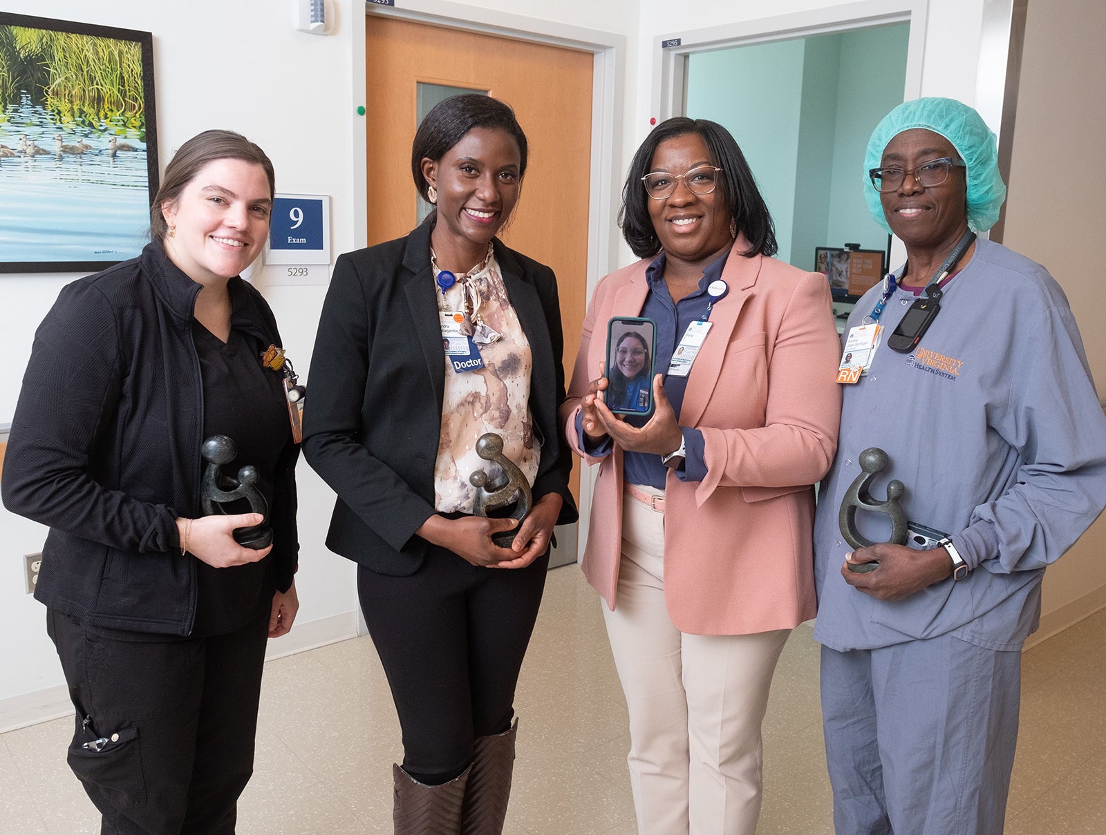 'Fabulous Four' Earn DAISY Team Award After Guiding Administrator's Family Through Pediatric ED and OR Stay - Connect