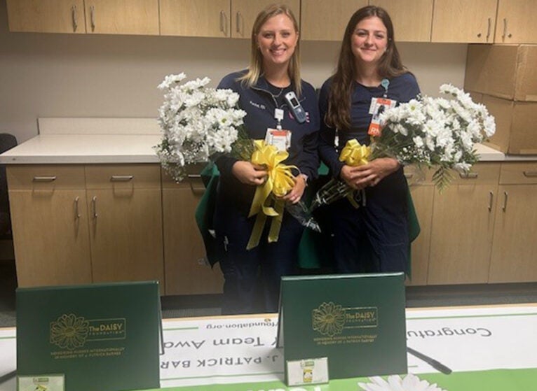 VACH DAISY Award_Rachel Bailey, RN, and Fallon Weisbrodt, RN
