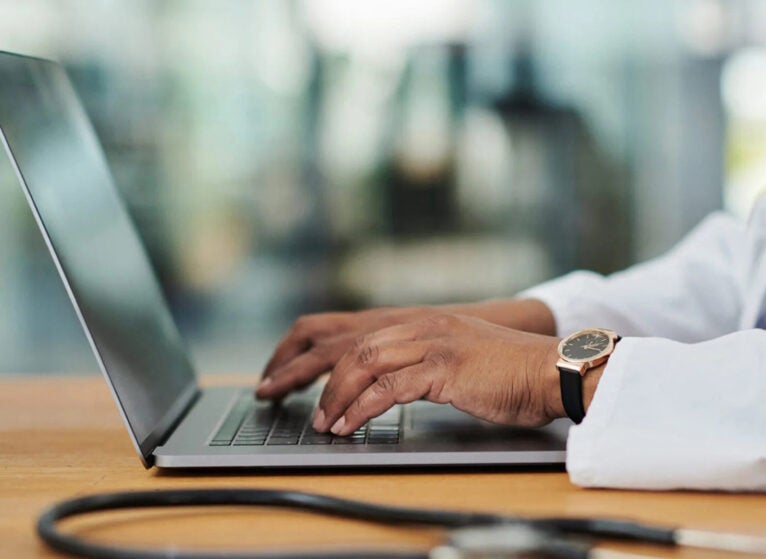 hands_computer_keyboard_laptop_stethoscope