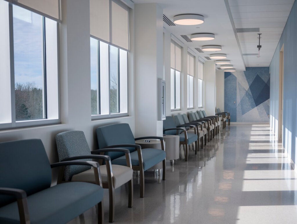 Medical-Park-Zion-Crossroads_waiting-room