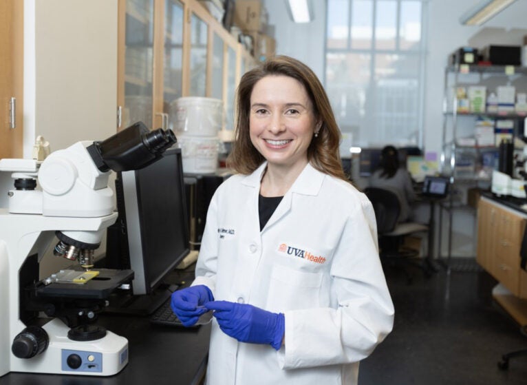 Surgery resident Emily Ninmer, MD, is gaining valuable research experience thanks to funding from the Rebecca Clary Harris, MD, Memorial Fellowship.