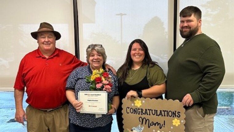 UVACH BEE Award_Angela Breeden_standard_2