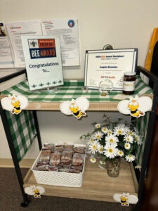 UVACH-BEE-Award_Angela-Breeden